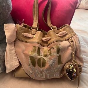 Rare vintage Juicy Couture pink daydreamer